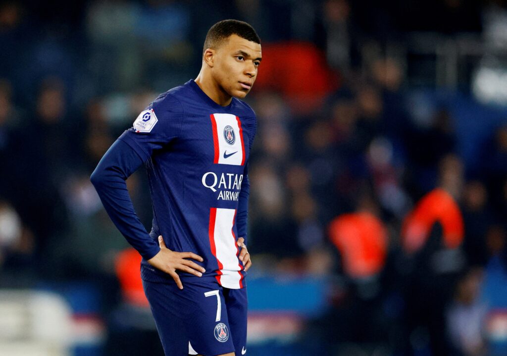 Phản ứng của Kylian Mbappe